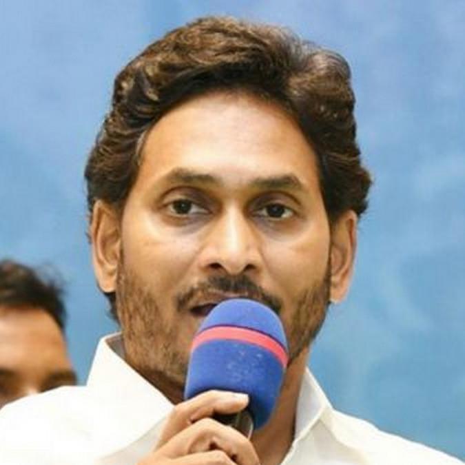 जगन मोहन रेड्डी की YSRCP की रणनीति में बदलाव के संकेत, BJP से दूरी या INDIA गठबंधन?