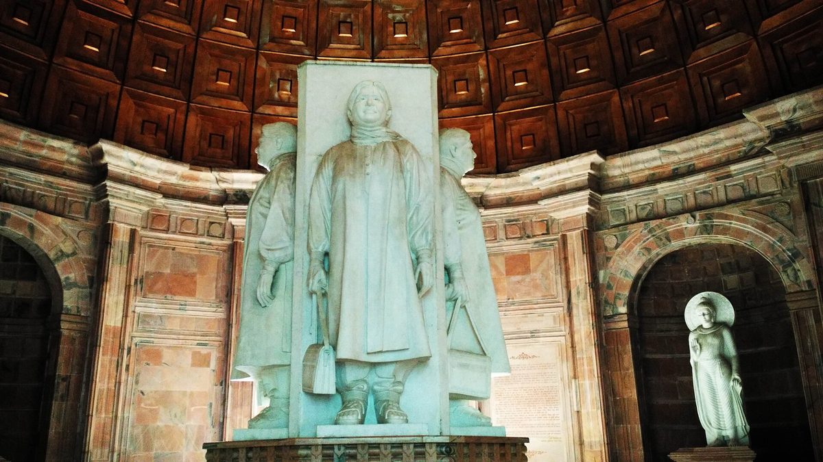 कांशीराम की पुण्यतिथि पर मायावती के तेवर, आकाश आनंद की मौजूदगी चर्चा में